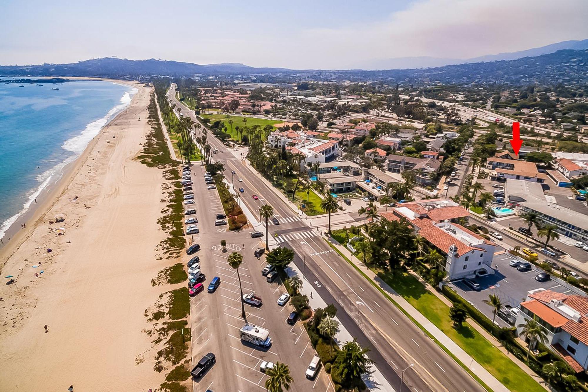 Santa Barbara Beach Cottage Exterior photo